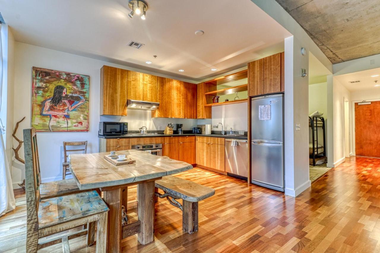Oak Street Lofts Hotell Hood River Exteriör bild