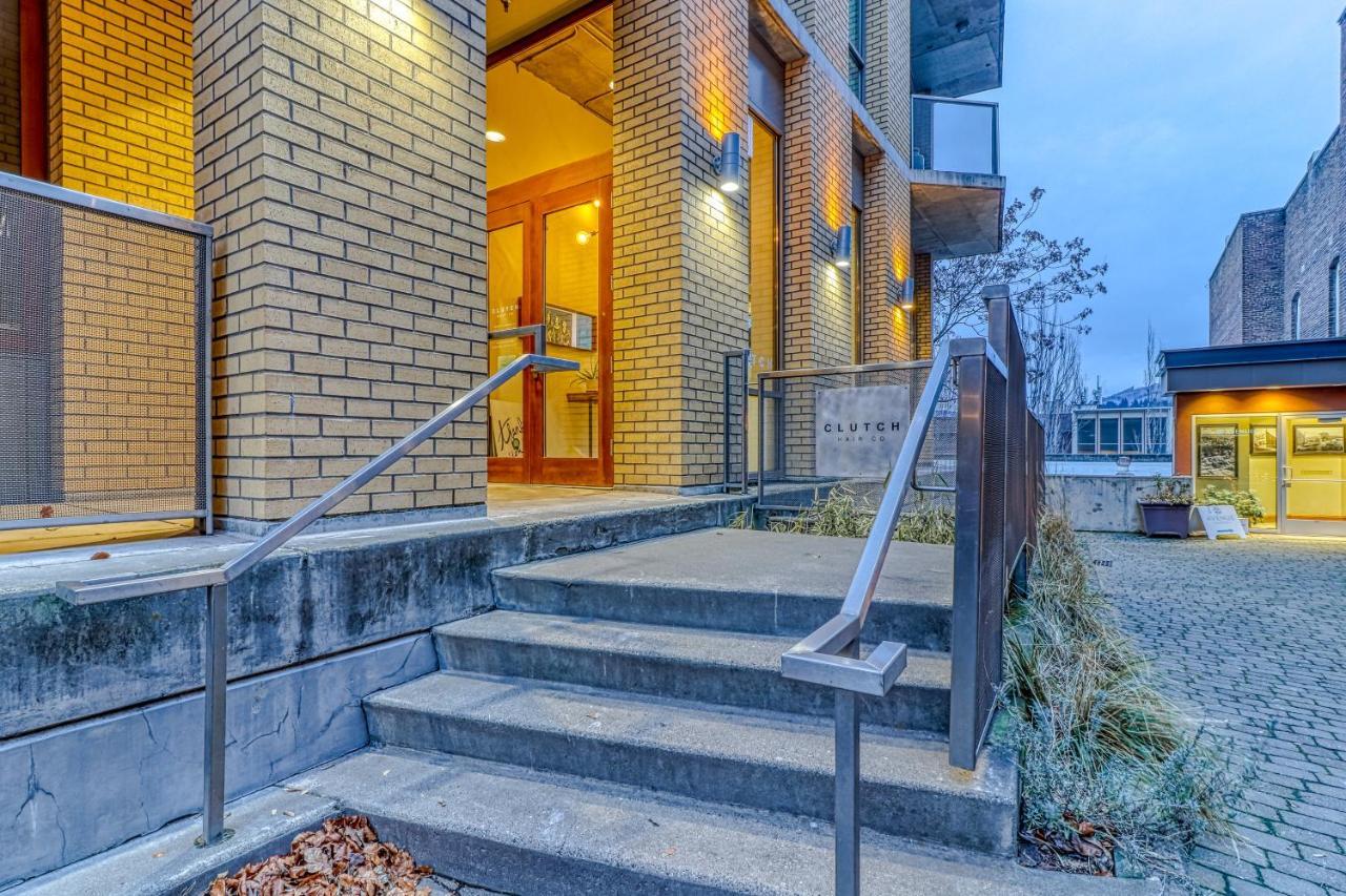Oak Street Lofts Hotell Hood River Exteriör bild